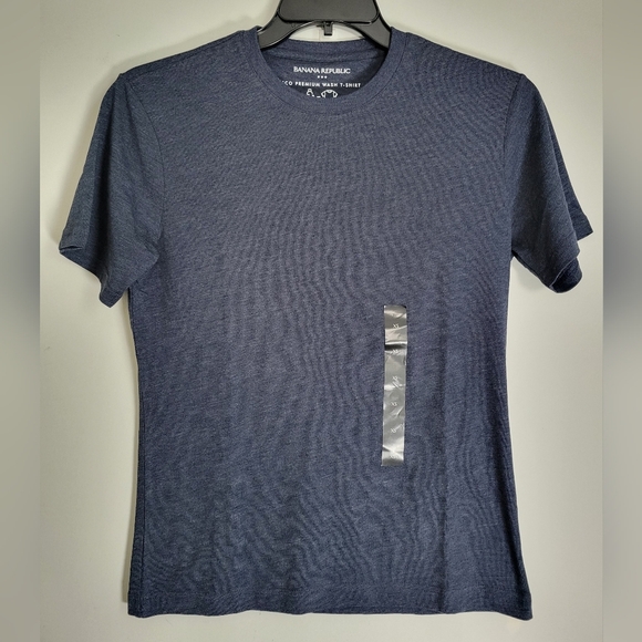 Banana Republic Other - Banana Republic Blue Premium Wash T Shirt Size Extra Small